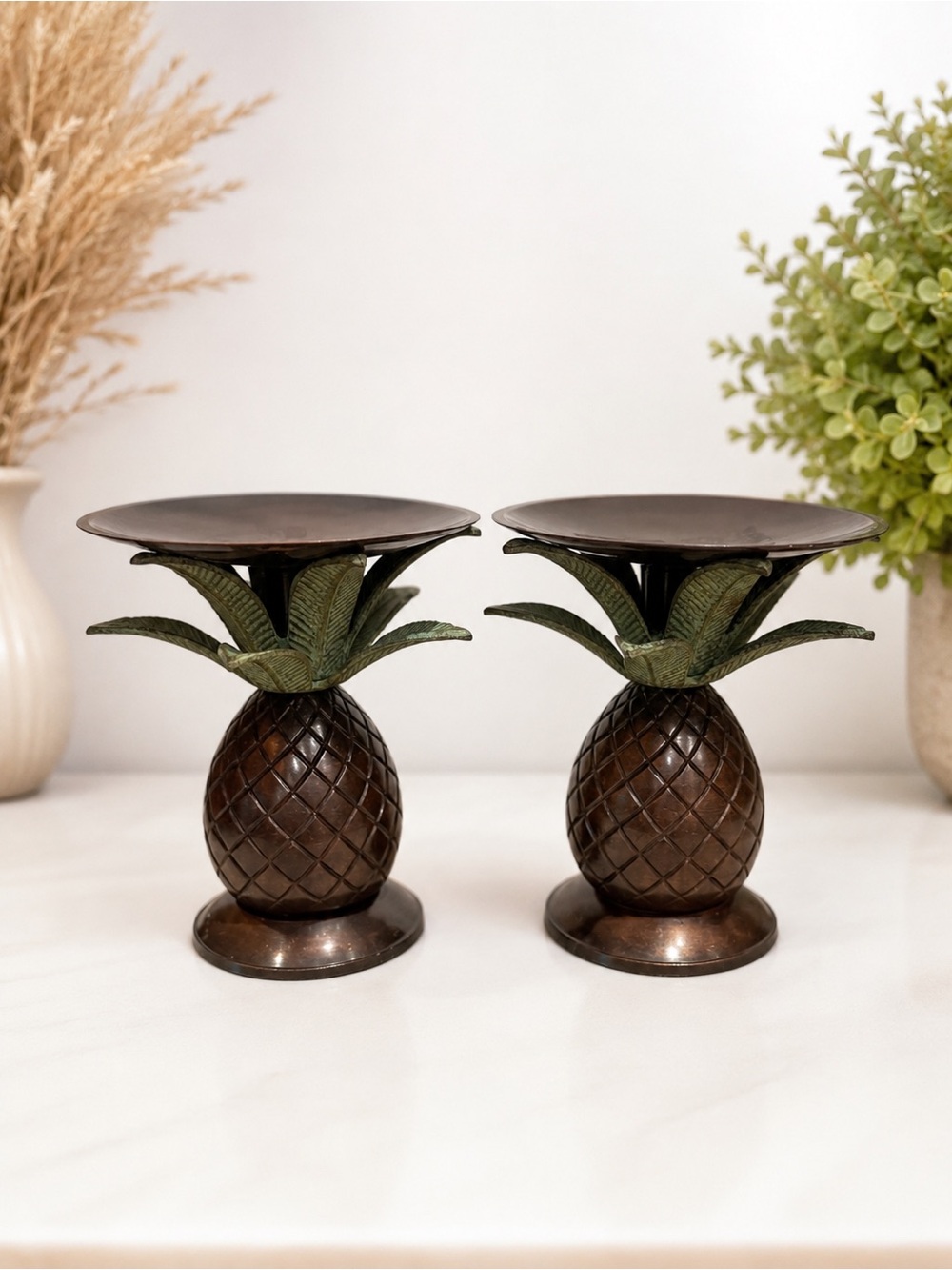 Vintage Heavy Set of two Pineapple/Palm Tree tapered candle holder, brass/metal